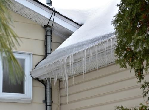 ice dam on eave of roof